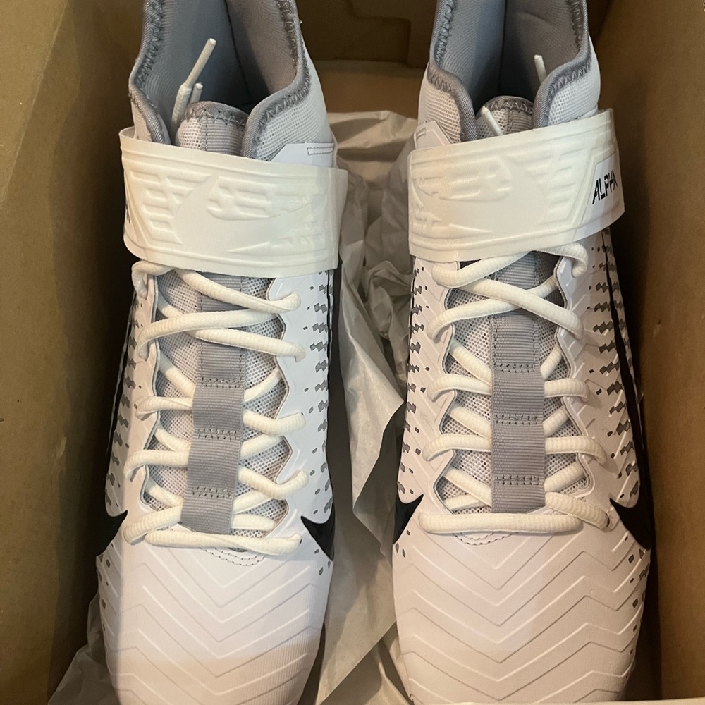 Nike Alpha Menace Pro 2 Mid Football Cleats- new - white/grey/black size 10